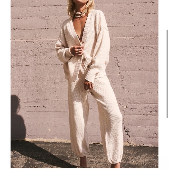 Free People Hailee Cardi Set Powder Sand - Picture 2 of 9